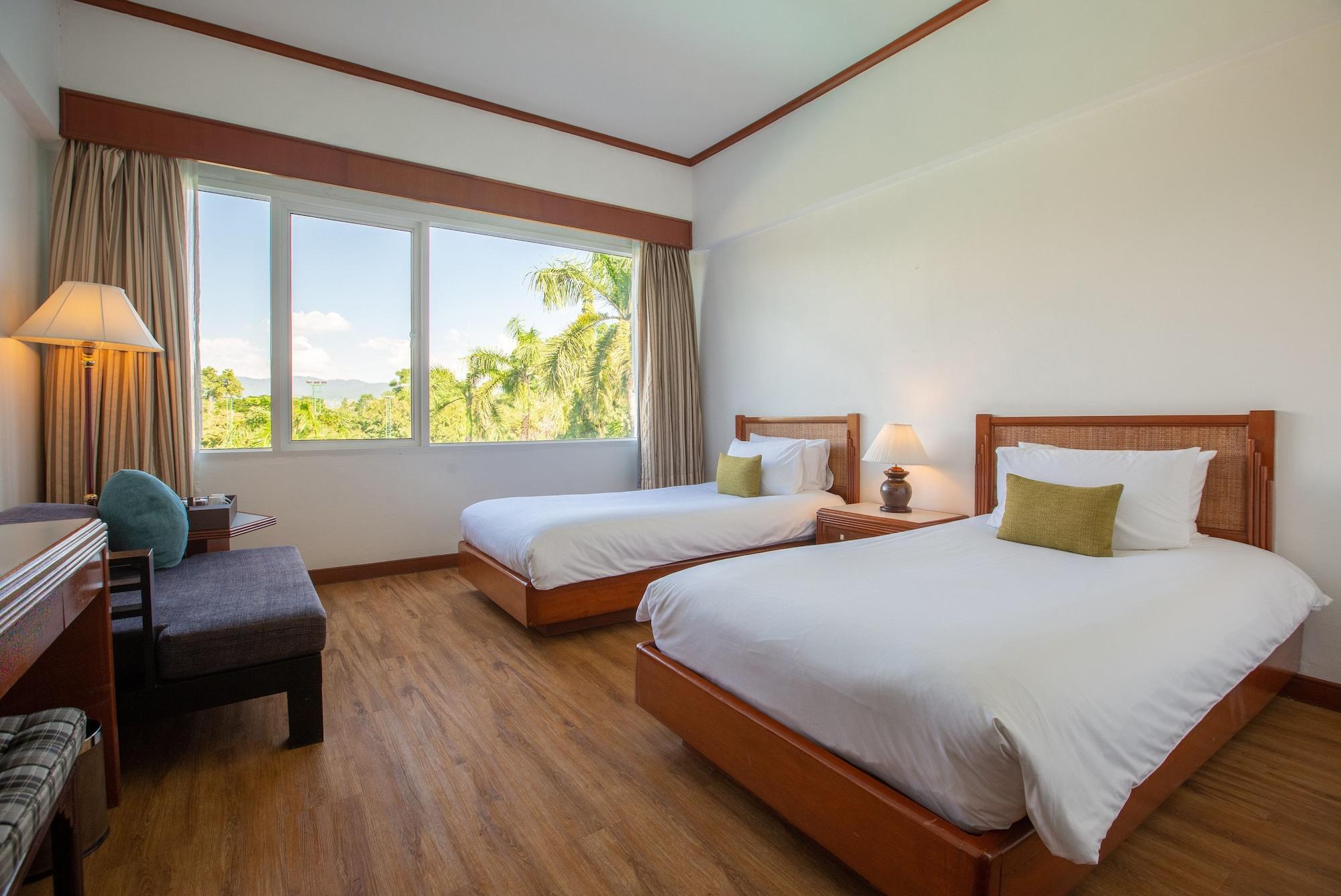 Centara Life Hotel Mae Sot Exterior photo