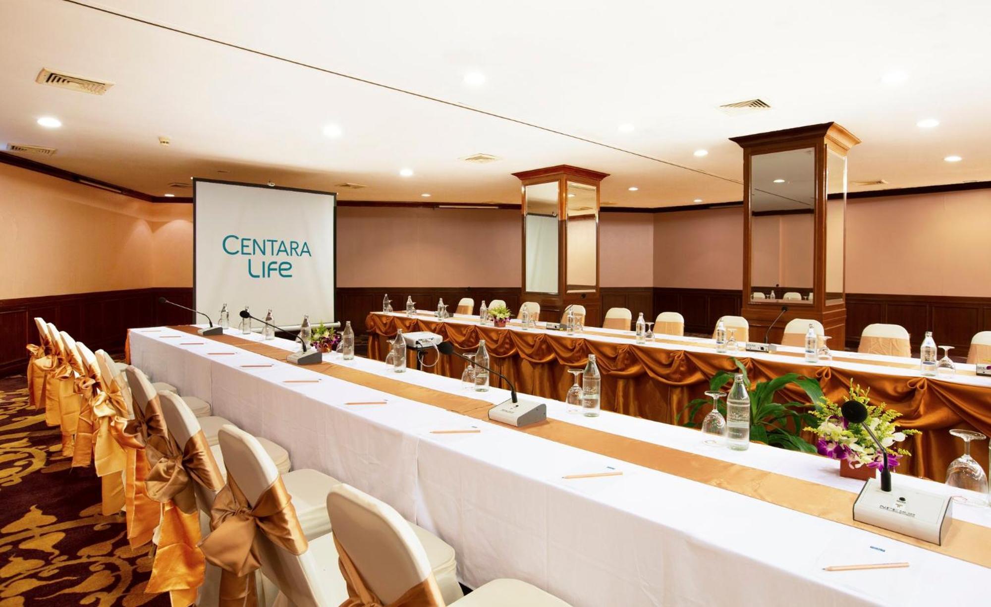 Centara Life Hotel Mae Sot Exterior photo